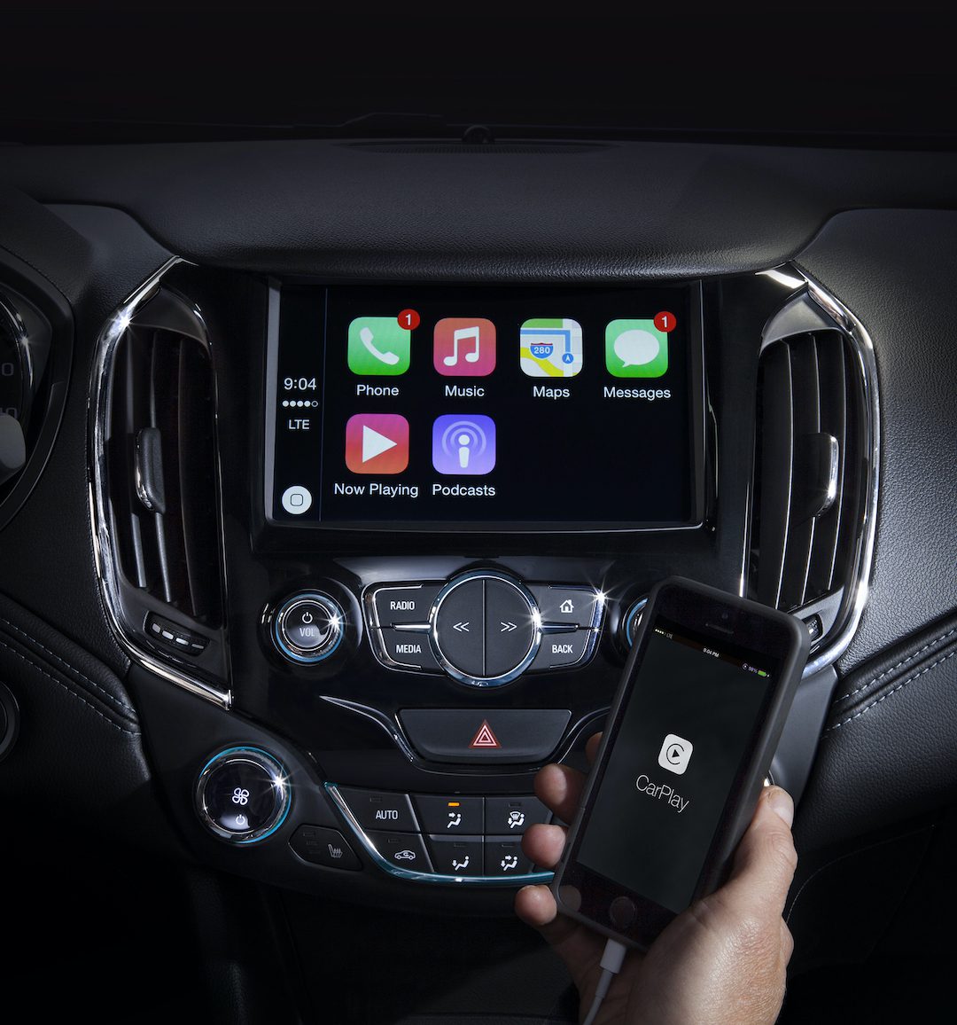 apple carplay vs android auto