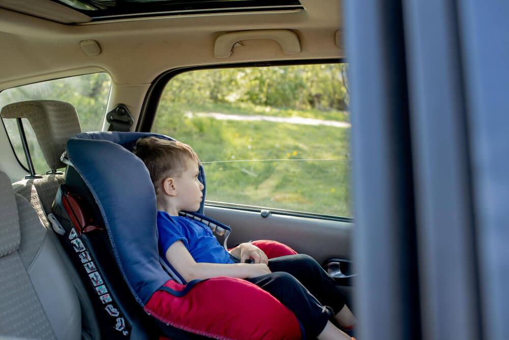 O papel das cadeiras auto na segurança infantil - Caetano Retail