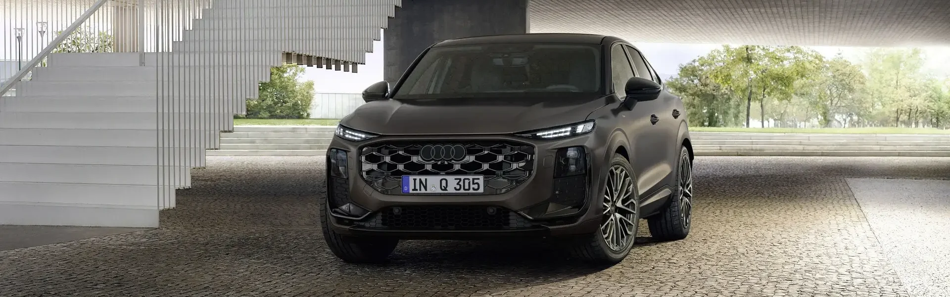 Vista de frente do novo Audi Q3 Sportback
