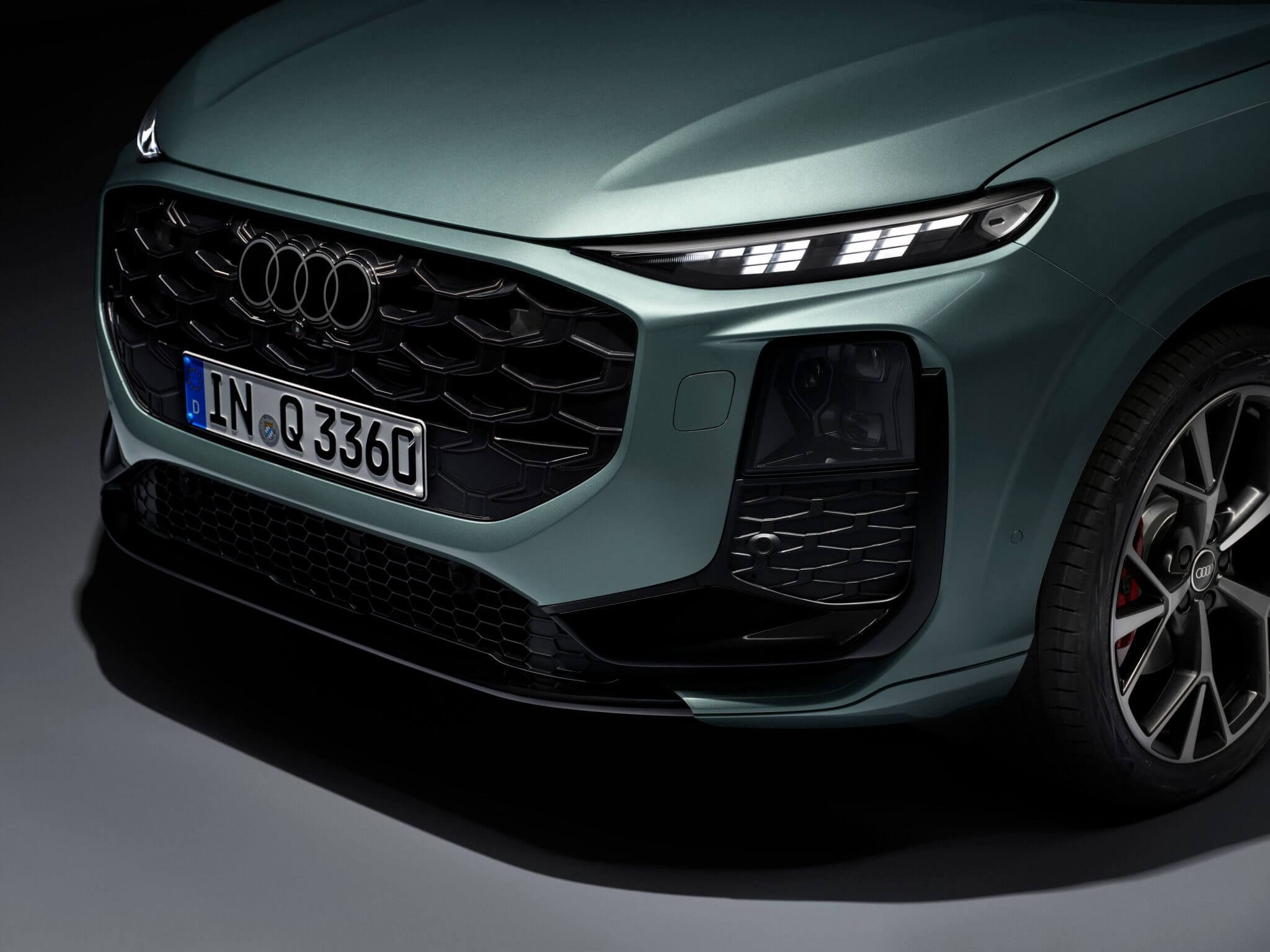 audi q3 suv frente verde audi q3 suv frente verde