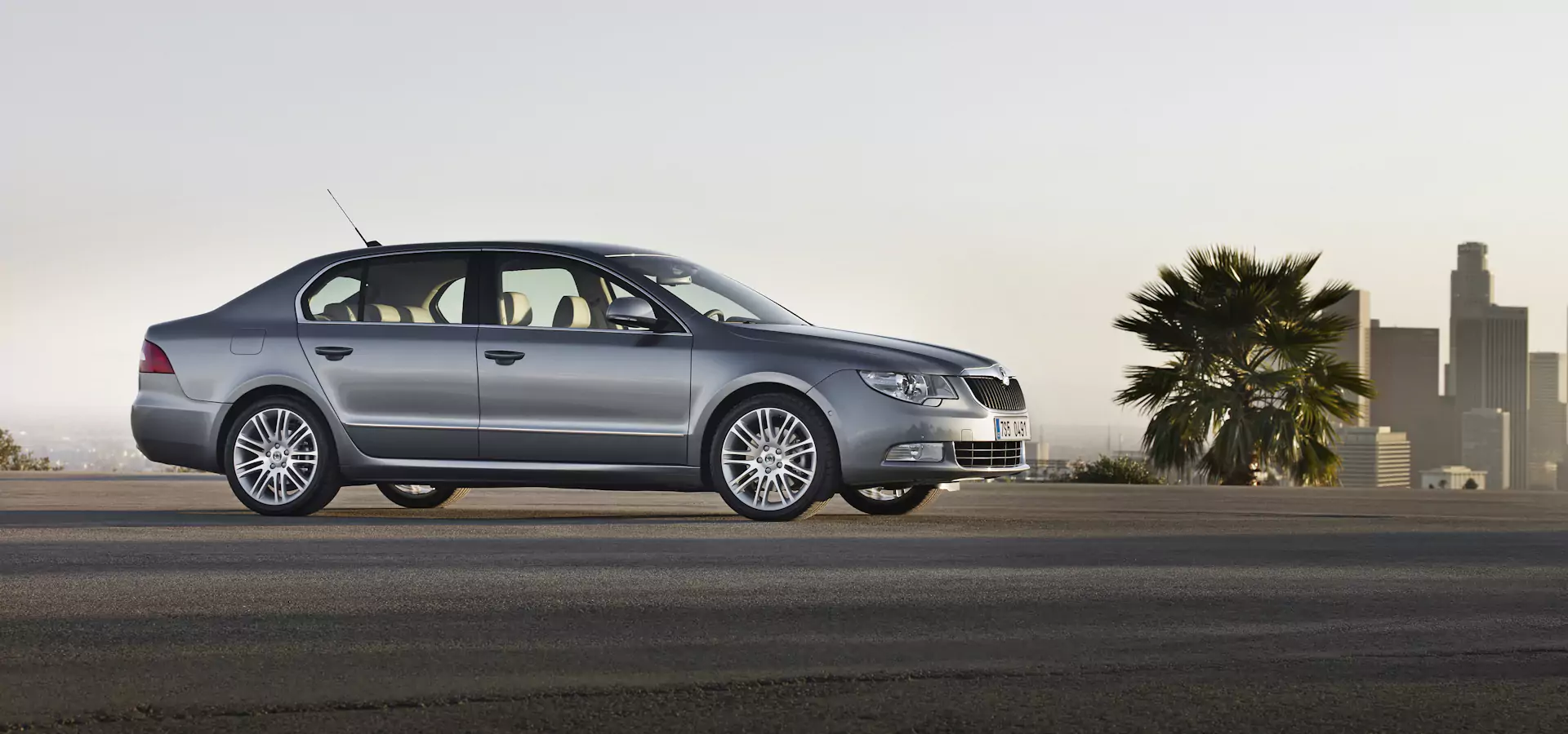 Skoda Superb 2024: gasolina e diesel