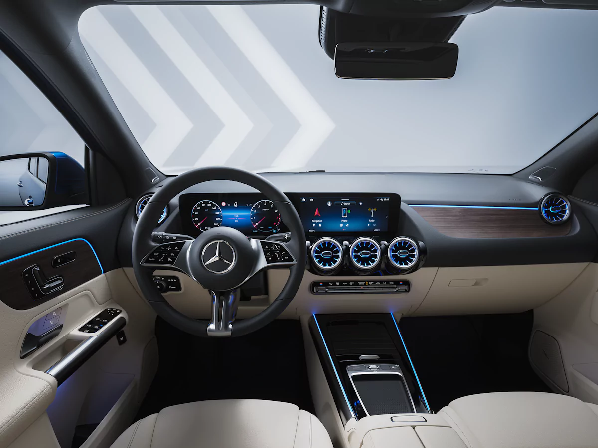 cockpit digital Mercedes elétrico