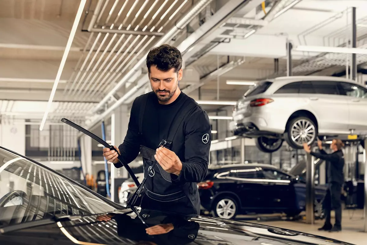 substituição de vidros na oficina Mercedes