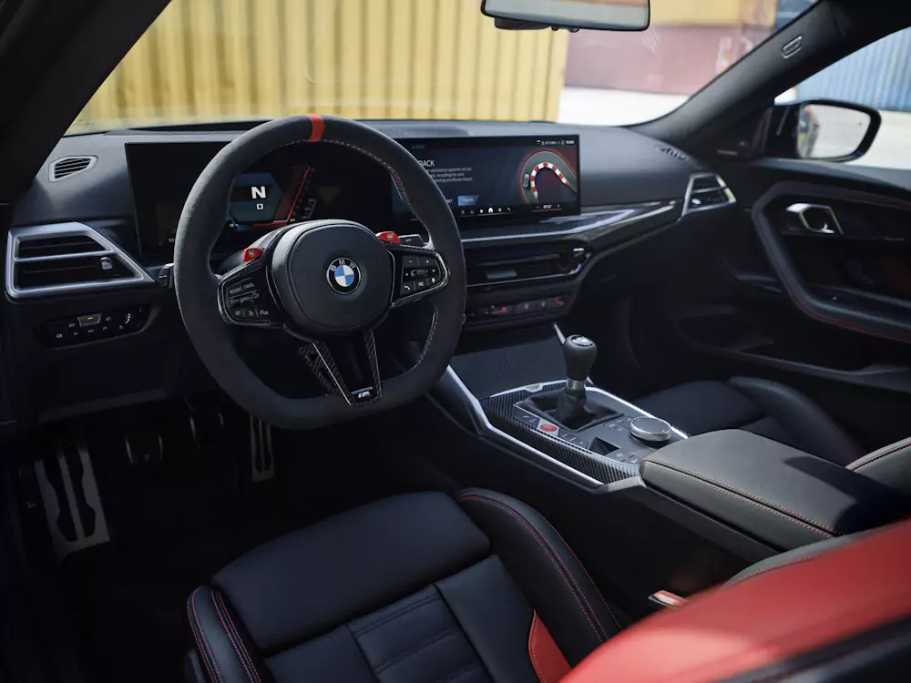 interior bmw m2