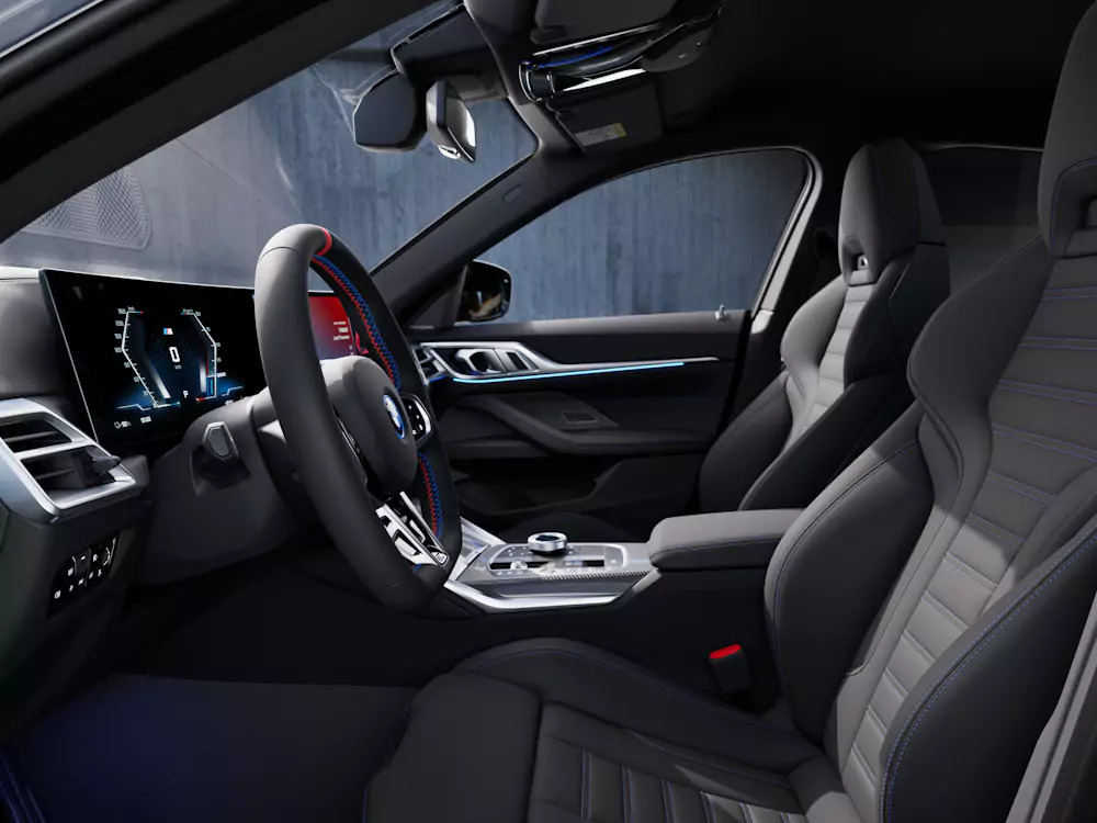 BMW i4 M50 interior