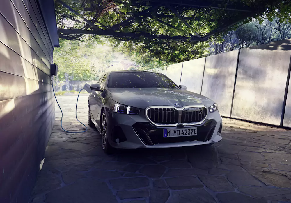 BMW i5 2024 berlina