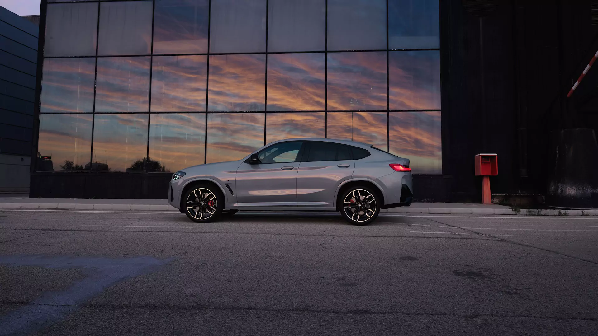 BMW X4 SUV Coupé