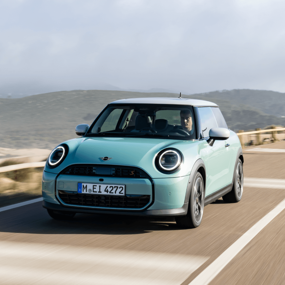 MINI Aceman - renda abr a jun_COOPER 960x960-05