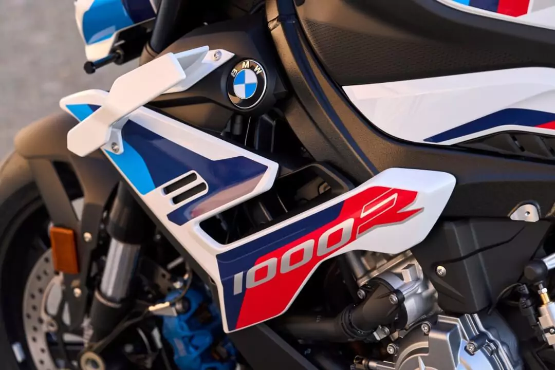 performance do motor BMW M 1000 R