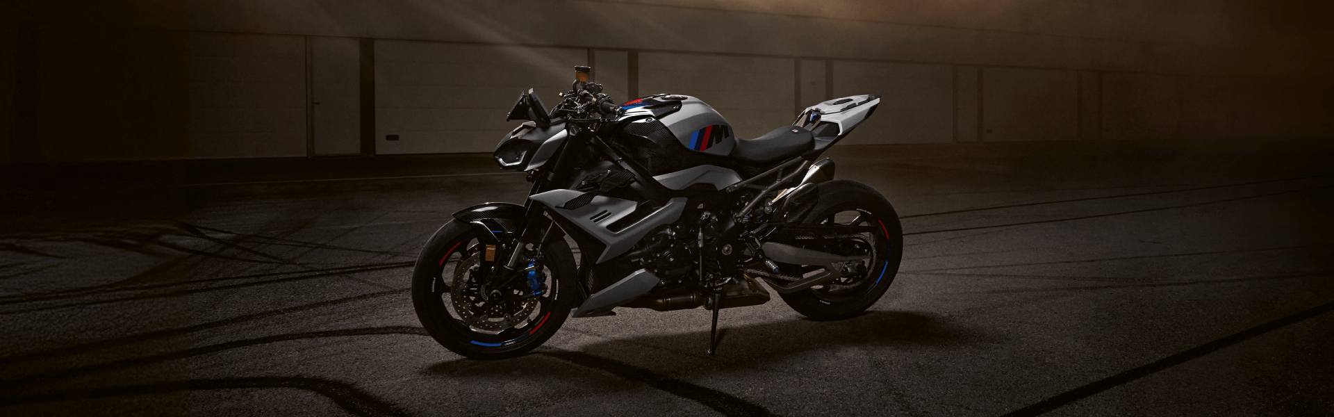 DCA - Reabertura Showroom BMW Motorrad- 04_2025_LP