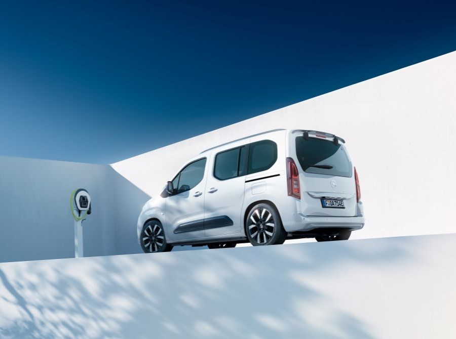 Opel Combo e-Life 100% elétrica