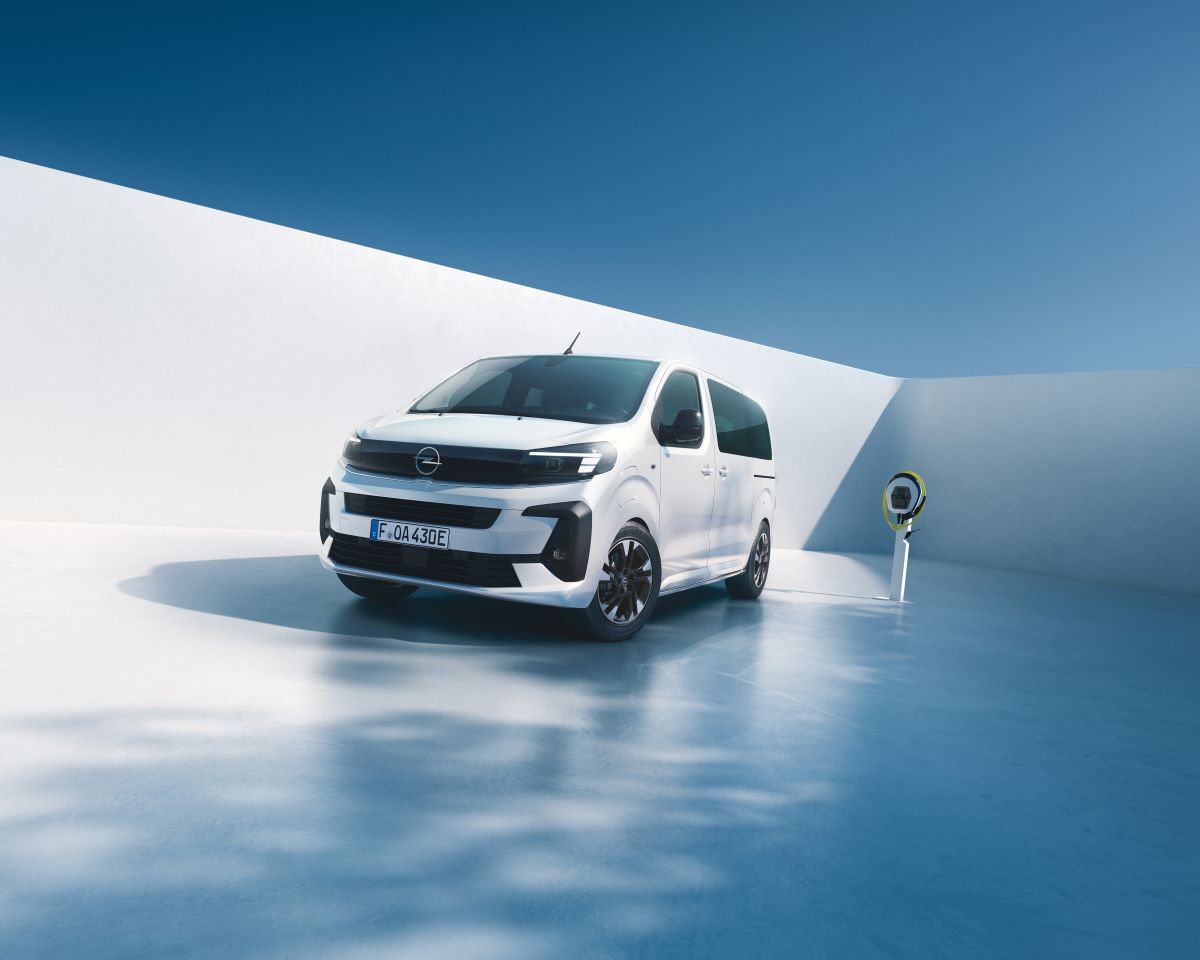 Opel Zafira-e life, carrinha de transporte de passageiros 100% elétrica